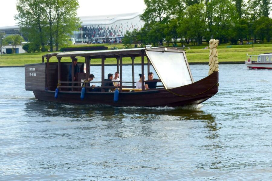 Krakow: Vistula River Cruise with Historical Views - Why a Vistula River Cruise in Krakow Feels Like a Shortcut to Great Views