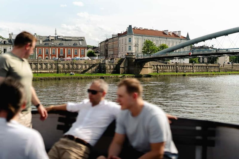 Krakow: Vistula River Sightseeing Cruise with Audio Guide - Weather, Timing, and the Little Things That Affect Comfort