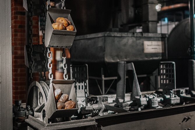Krakow: Vodka Factory Museum - Entrance Ticket and Audioguide - Timing and Logistics: When to Go and How to Get There