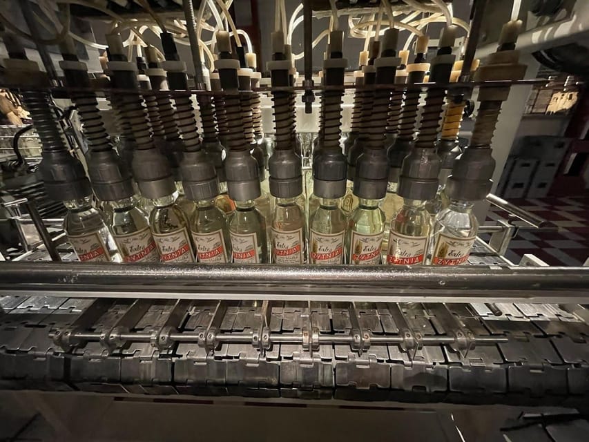 Krakow: Vodka Factory Museum Entry Ticket and Tasting - Audio guide and multimedia: how to make it work for your language