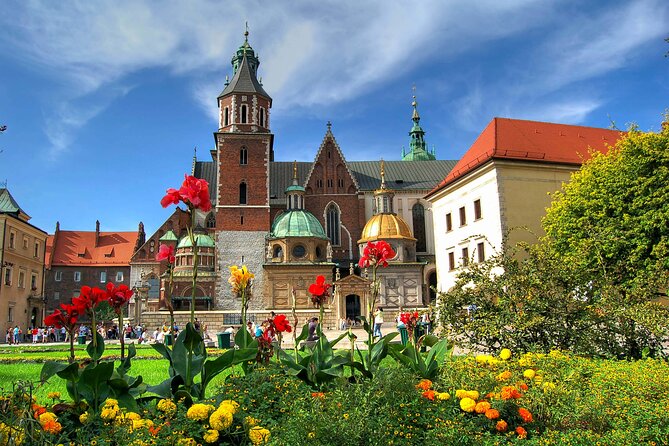 Krakow Walking Tour with Audioguide on Your Smartphone - Ghetto Heroes’ Square, a memorial stop that deserves time