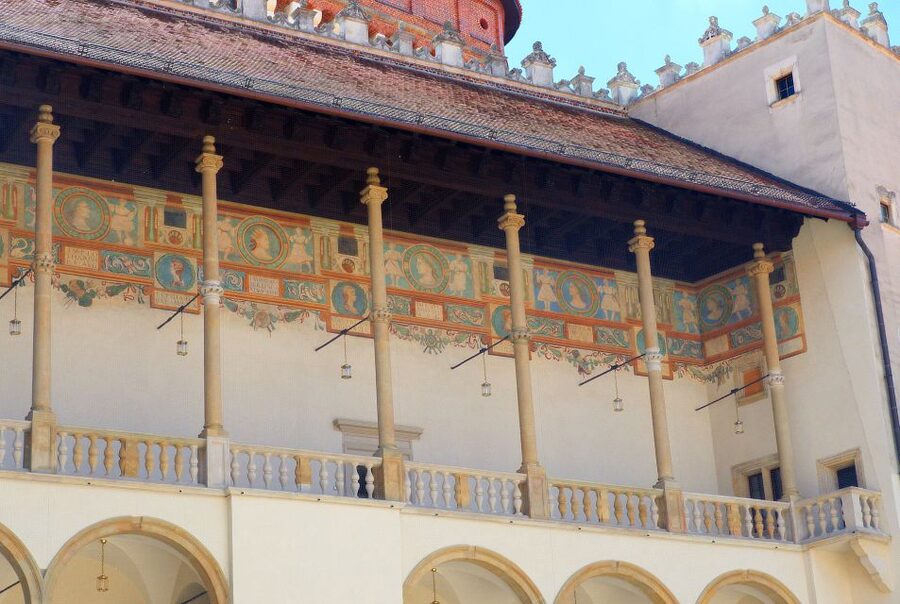 Krakow: Wawel Castle Guided Tour with Entry Tickets - What Casimir II and Sigismund the Old add to the story