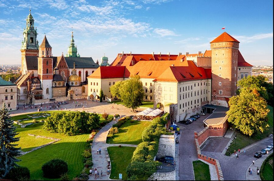 Krakow: Wawel Castle Guided Tour with Entry Tickets - The Cathedral question: what you skip, and how to plan around it