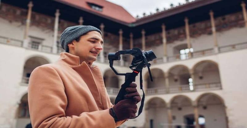 Krakow: Wawel Cathedral Guided Tour with Admission Tickets - Gothic to Baroque to Modern: Spotting the Cathedral’s Style Shifts