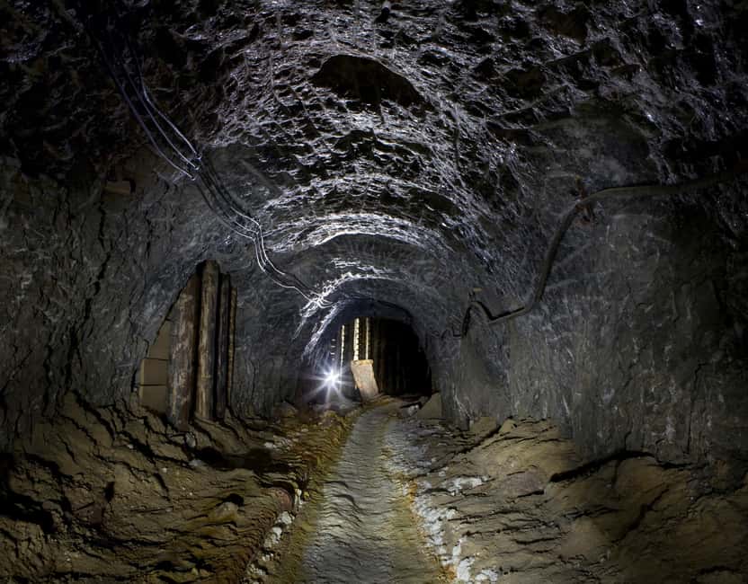 Krakow: Wieliczka Salt Mine Guided Tour & Tickets - Transport, timing, and meeting points that reduce stress