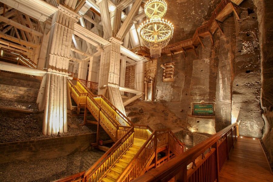 Kraków: Wieliczka Salt Mine Guided Tour with Hotel Pickup - Key highlights worth planning for