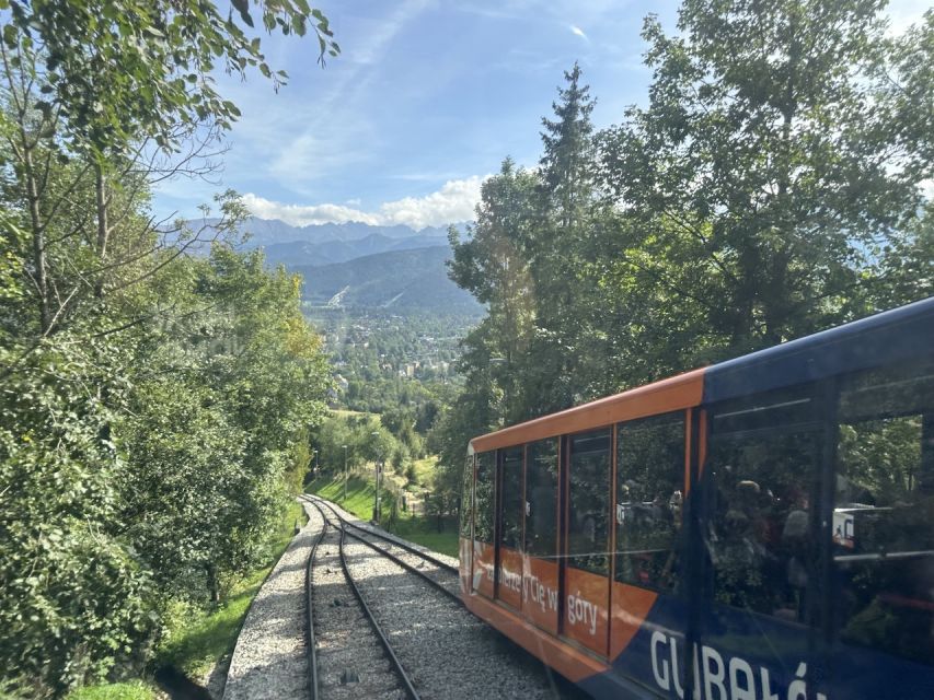 Krakow: Zakopane and Chochołowskie Bath Full Day Trip - Crowds, weather, and the pack list that saves your day
