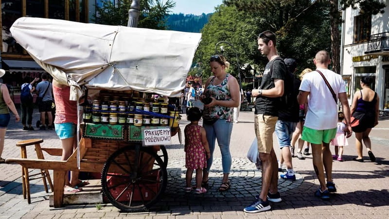 Krakow: Zakopane Cable Car, Spirits, Tasting & Thermal Baths - Value for Money: Why the $22 Price Can Actually Make Sense