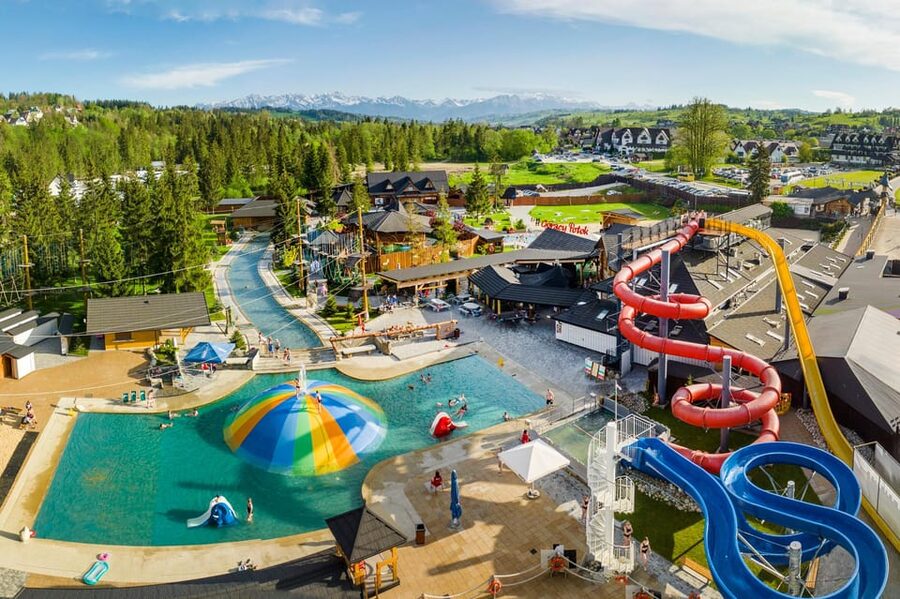 Krakow: Zakopane Cable Car, Vodka, Cheese & Hot Springs Tour - Price and value for about $26, what you get for your money
