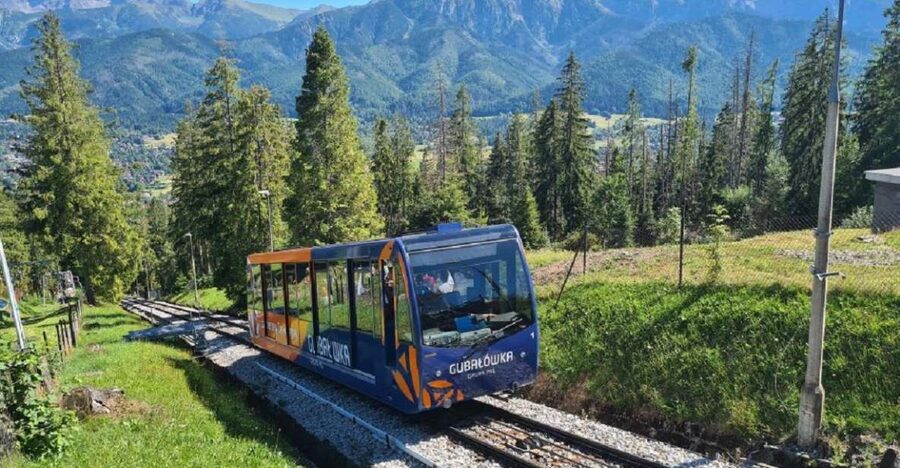 Krakow: Zakopane, Funicular, Cheese, and Highland Day Trip - Oscypek and local alcohol at the bacówka, what to expect