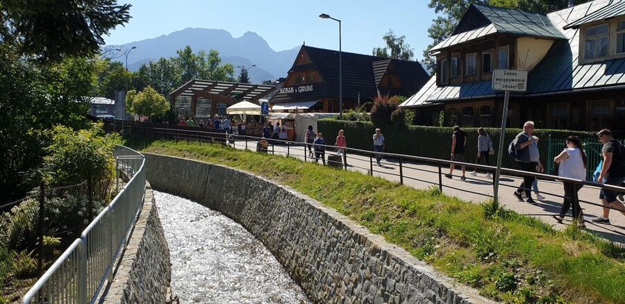 Krakow: Zakopane, Gubałówka & Thermal Baths – Full-Day Tour - Zakopane Free Time: Winter-Capital Energy in a Summer Coat