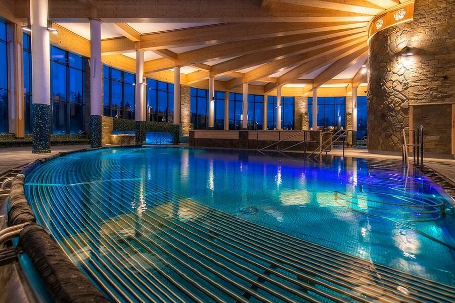 Krakow: Zakopane-Thermal Bath(Evening Time)with Hotel Pickup - Chochołowskie Termy, Why the Evening Soak Is the Best Finish