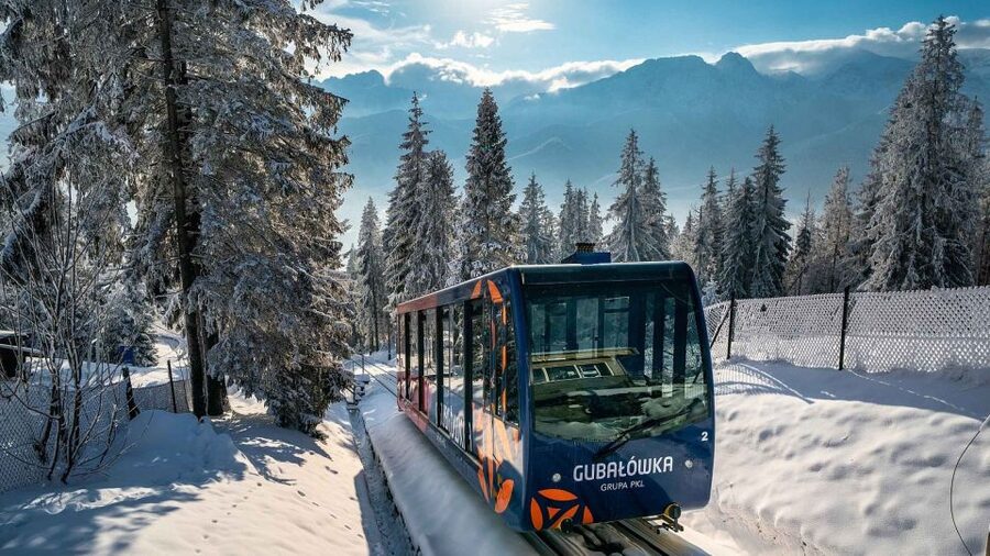 Krakow: Zakopane, Thermal Springs, Cable Car, Local Tasting - Who should book this Zakopane, cheese, and thermal baths day