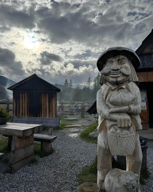 KRAKOW ZAKOPANE TOUR CABLE CAR THERMAL BATHS & HOTEL PICKUP - Chochołowskie Thermal Baths, big complex or crowded-day reality
