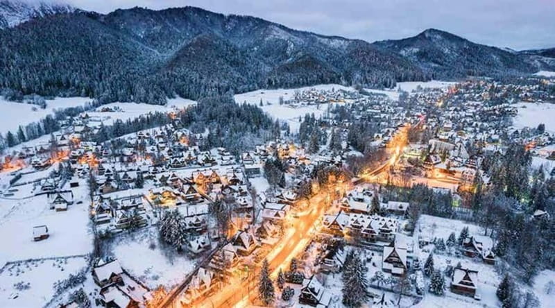 Krakow: Zakopane Tour with Funicular Ride and Cheese Tasting - Zakopane free time: shopping, photos, and pacing yourself