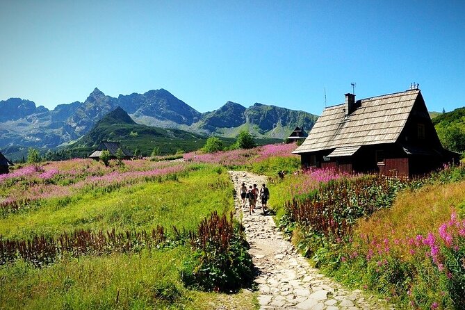 Krakow: Zakopane with Thermal Baths, Cable Car & Hotel Pickup - Gubałówka cable car and the viewpoints: where the day turns scenic
