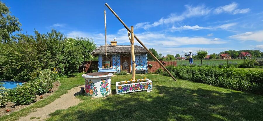 Krakow: Zalipie Village Tour - Booking and value: what you get for about $128 per person