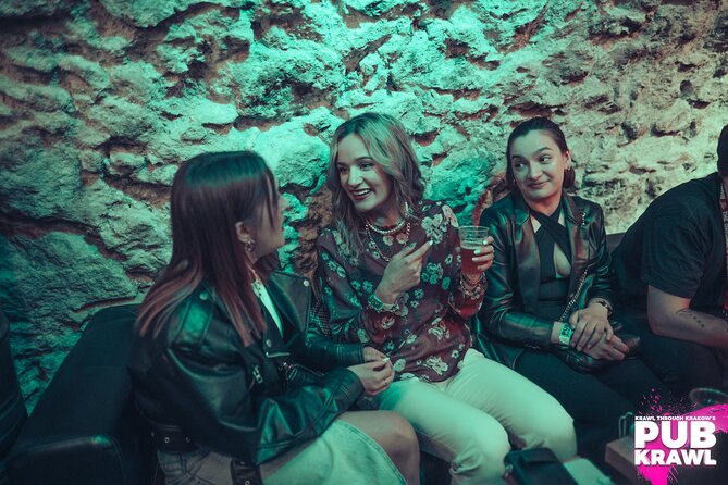 Krawl through Kazimierz - 1 Hour Open Bar and Pro Guide - The open bar hour, free shots, and how to pace yourself
