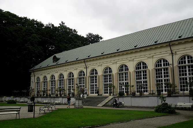 Lazienki Park + Museum of King Jan III's Palace at Wilanow:Small group /Pick-up/ - Who this tour suits best
