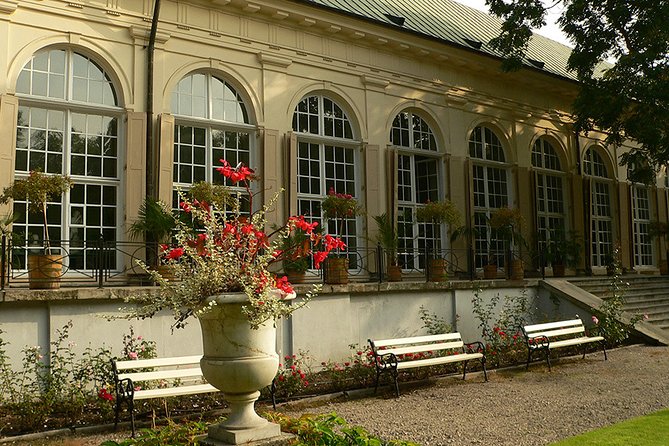 Lazienki Park + Museum of King Jan III's Palace at Wilanow:Small group /Pick-up/ - Łazienki Park highlights: Palace on the Isle, Chopin Monument, and seasonal mood