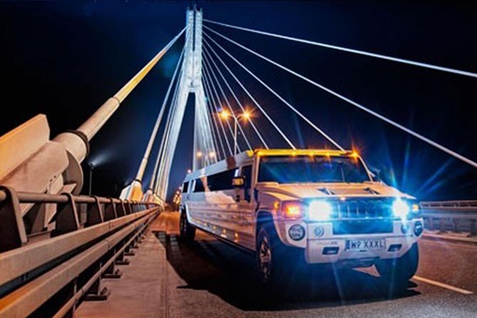 Limo Party & Club Package in Warsaw - How This 1-Hour Warsaw Limo Party Fits Your Night