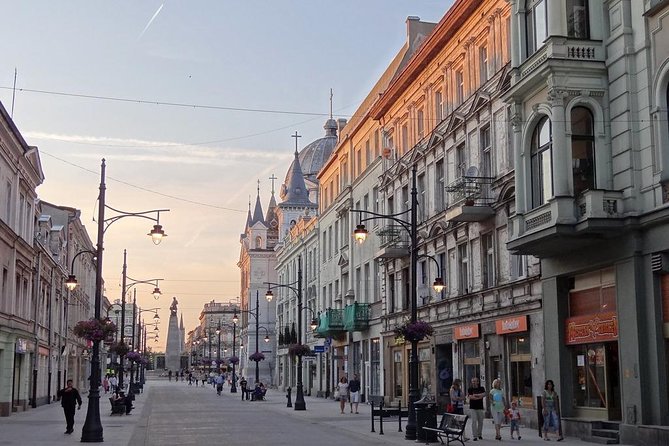 Lodz Old Town Manufaktura Highlights Private Walking Tour - Key Things You’ll Actually Notice on This Lodz Walk