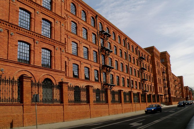 Lodz Old Town Manufaktura Highlights Private Walking Tour - Meeting at Manufaktura: Easy Start, Clear Direction