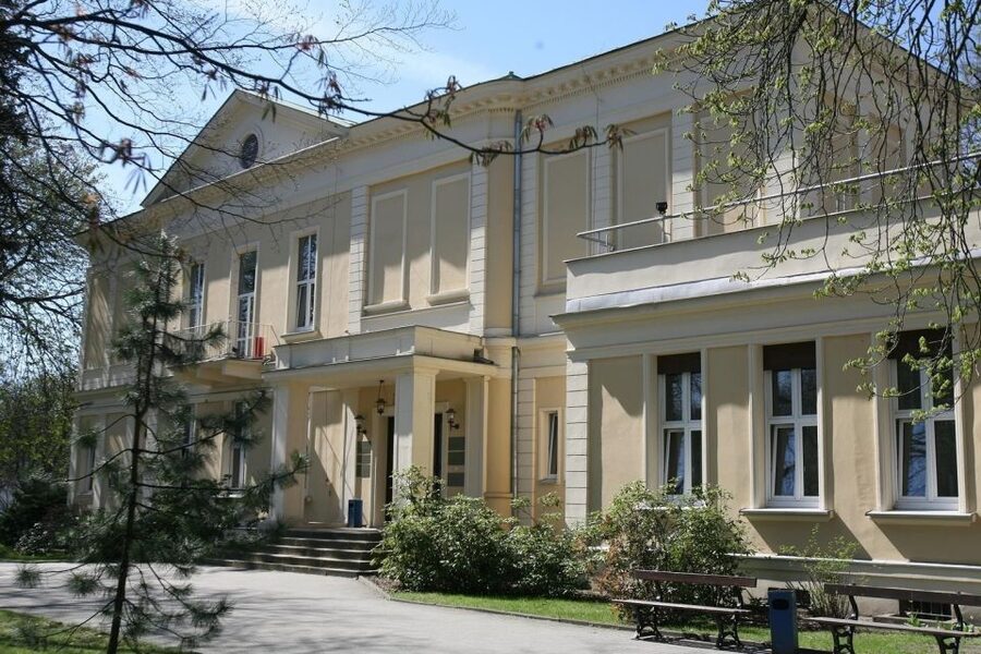 Lodz: Private City Walking Tour - Piotrkowska Street: the long spine where the city tells its story
