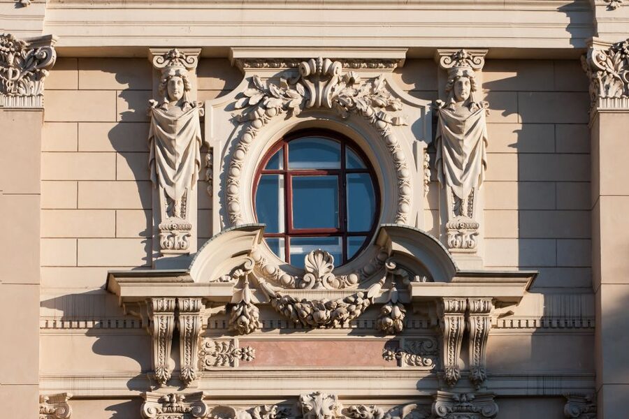 Lodz: Private City Walking Tour - Price and logistics: why this feels like good value for a focused 4-hour walk