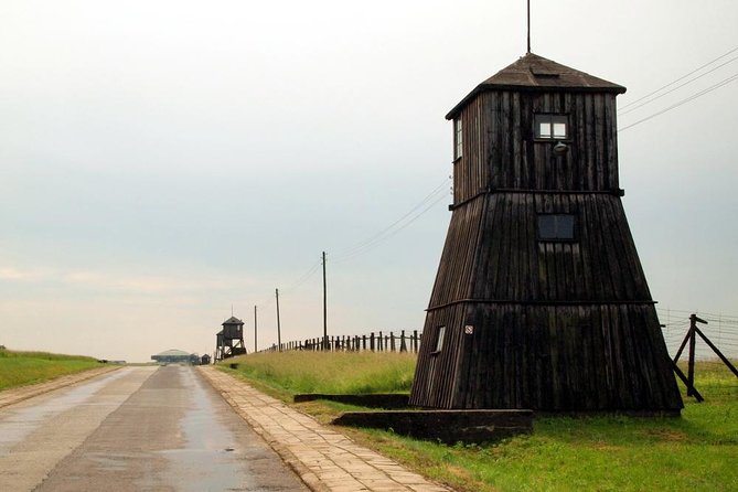 Lublin and Majdanek Small Group Tour from Warsaw with Lunch - The small-group minivan ride: comfort and how it affects your day