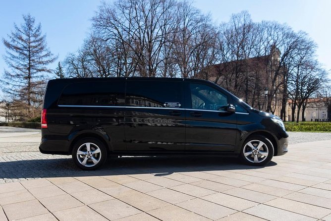 Luxury Warsaw Chopin Airport Transfer by private Minivan car - The Included Perks That Make It Feel Easier