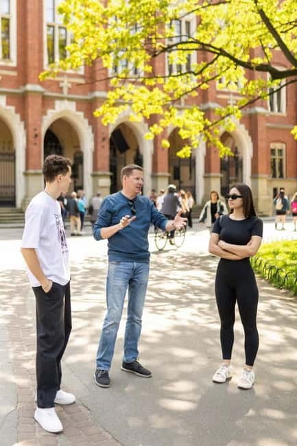 Magic of Krakow: Guided Tour of the Old Town - Key highlights to look for