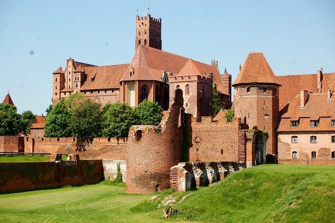 Malbork Castle Regular Audioguided Tour - The ride to Malbork sets the pace (about 50 minutes)