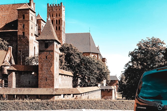 Malbork Castle regular tour - English Guide + English Driver: Why That Pair Works