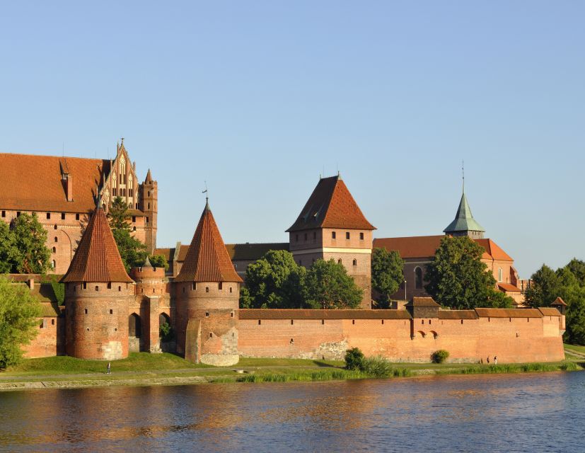 Malbork Castle Tour: 6-Hour Private Tour - Key highlights you will feel right away
