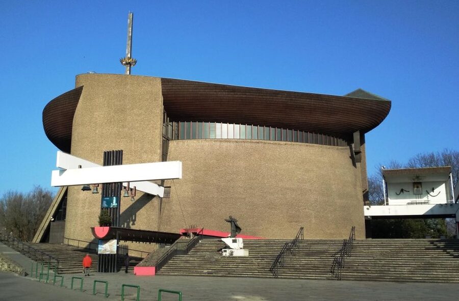 Nowa Huta – a guided tour of a utopian socialist city - Our Lady Queen of Poland Church: the cross story in a godless plan