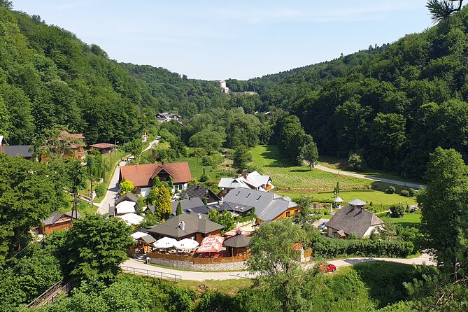 Ojców National Park and Ogrodzieniec Castle Tour from Krakow - Who Should Book This Tour (and Who Should Think Twice)