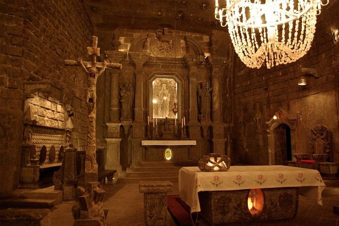One day tour to Auschwitz-Birkenau & Salt Mine from Warsaw with private driver - Warsaw To Two UNESCO Stops: The Value of Private Transport