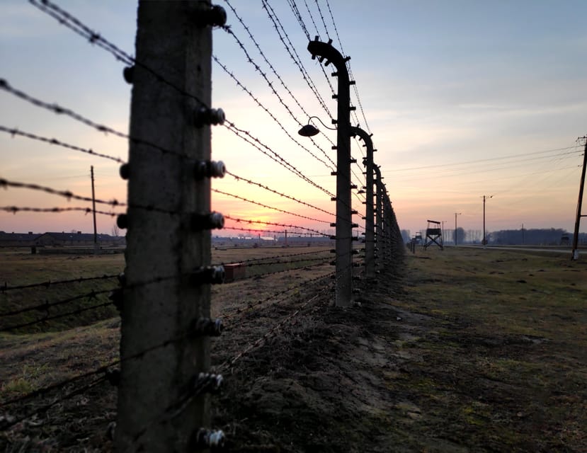 Oswiecim: Auschwitz-Birkenau Skip-the-Line Entry Tickets - Logistics You Can Control: Names, ID, and Packing Smart