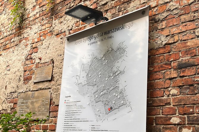 Past Meets Present in Warsaw's Jewish Ghetto - Key highlights you will feel right away