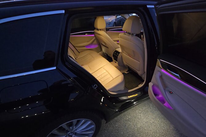 Poland Private Transfer from Gdańsk Airport to the City Center - Drop-off anywhere in Gdańsk, set after booking