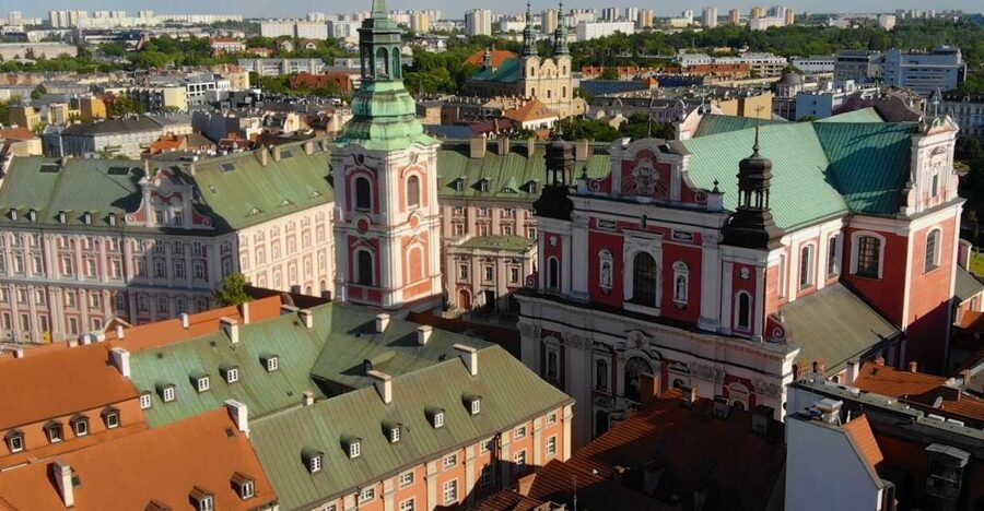 Poznań Half-day Tour - St. Peter and St. Paul Cathedral and the Golden Chapel Stops