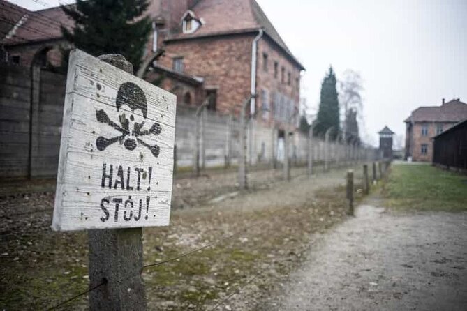 Private Guided Tour to Auschwitz & Birkenau from Krakow - Why This Private Auschwitz and Birkenau Tour Works Well From Krakow