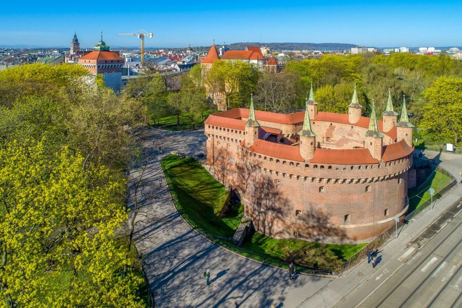 Private Krakow Tour: St. Mary’s, Cloth Hall & More - Key highlights I think you’ll care about