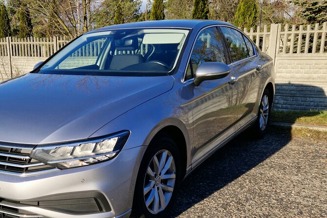Private Taxi from or to the Krakow Airport - Comfort Checklist: WiFi, Air-Conditioning, and a Polished Car