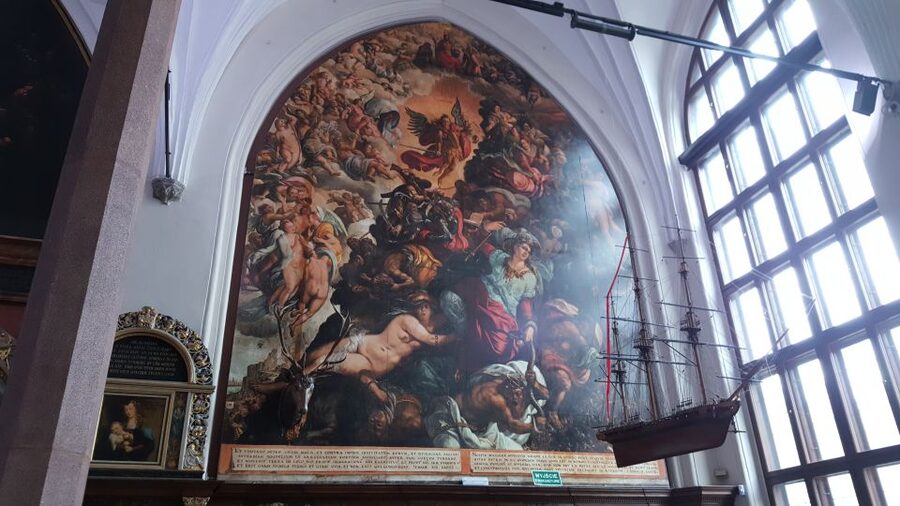 Private Tour of Gdansk Old Town for Kids and Families - Getting oriented fast at Brama Wyżynna, the High Gate