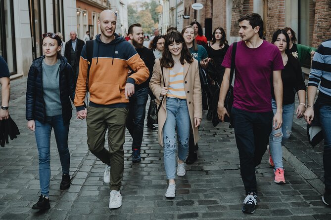 Private Tour of Krakow Old Town and Jewish Quarter in one walk - Wawel Hill: royal power plus national meaning