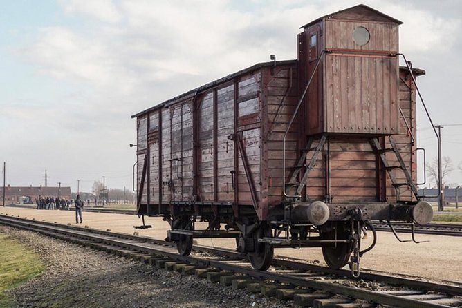 Private Tour to Auschwitz & Birkenau from Katowice - Why this Auschwitz and Birkenau day feels different