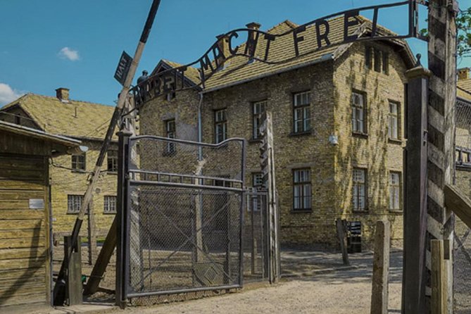 Private Tour to Auschwitz & Birkenau from Katowice - Auschwitz II Birkenau: why the 4-hour stretch changes your understanding