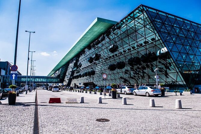 Private transfer | Krakow City - Krakow Airport Balice - My take on the 30-minute trip time